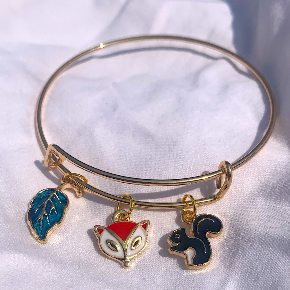 Brand New! Handmade! Adjustable Charm Bracelet
